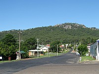 NSW - Bulahdelah - Town scene and hills (20 Feb 2010)